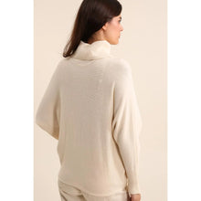 Lataa kuva Galleria-katseluun, Turtleneck villapaita