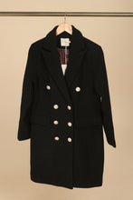 Lataa kuva Galleria-katseluun, MustaMusta villakangastakki kaksirivisillä napeilla